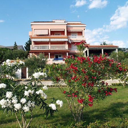 Apartments Banic Barbat na Rabu Exterior photo